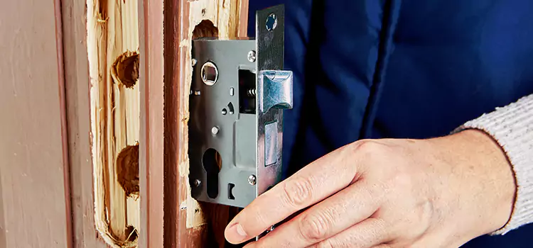 Garage Door Lock Replacement Auburn Hills